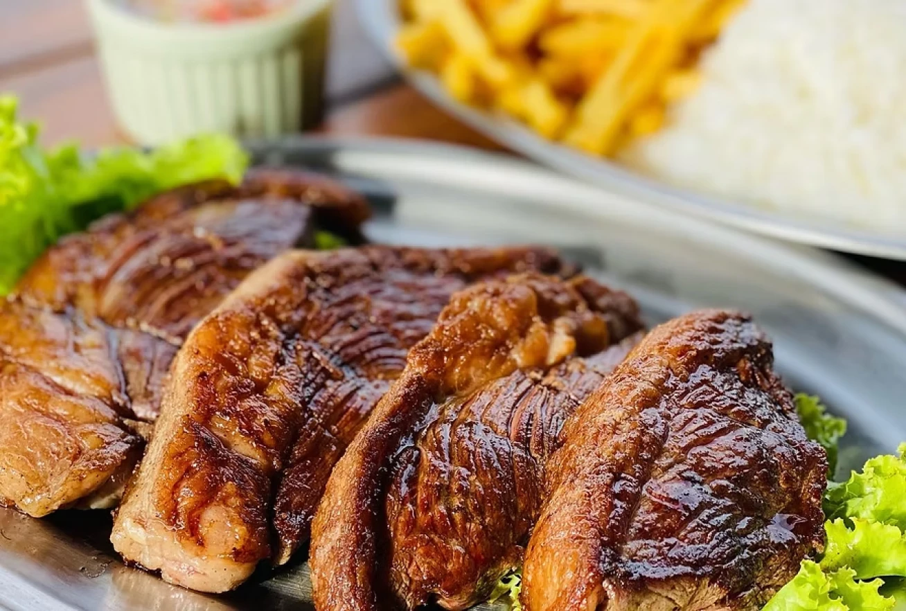 Gastronomy on Morro da Urca - Spectacular View at Embaixada Carioca